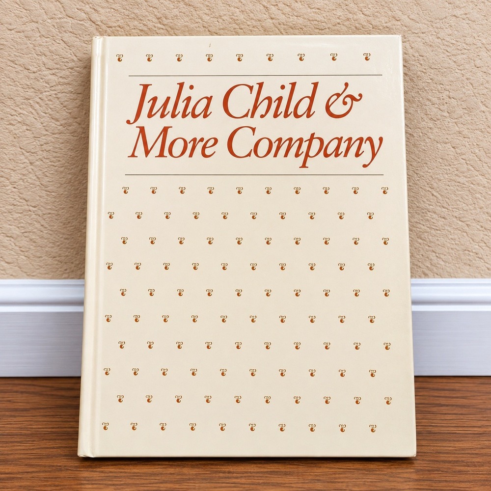 Vintage Julia Child & More Company Cookbook 1979 HC French Recipes READ‎
